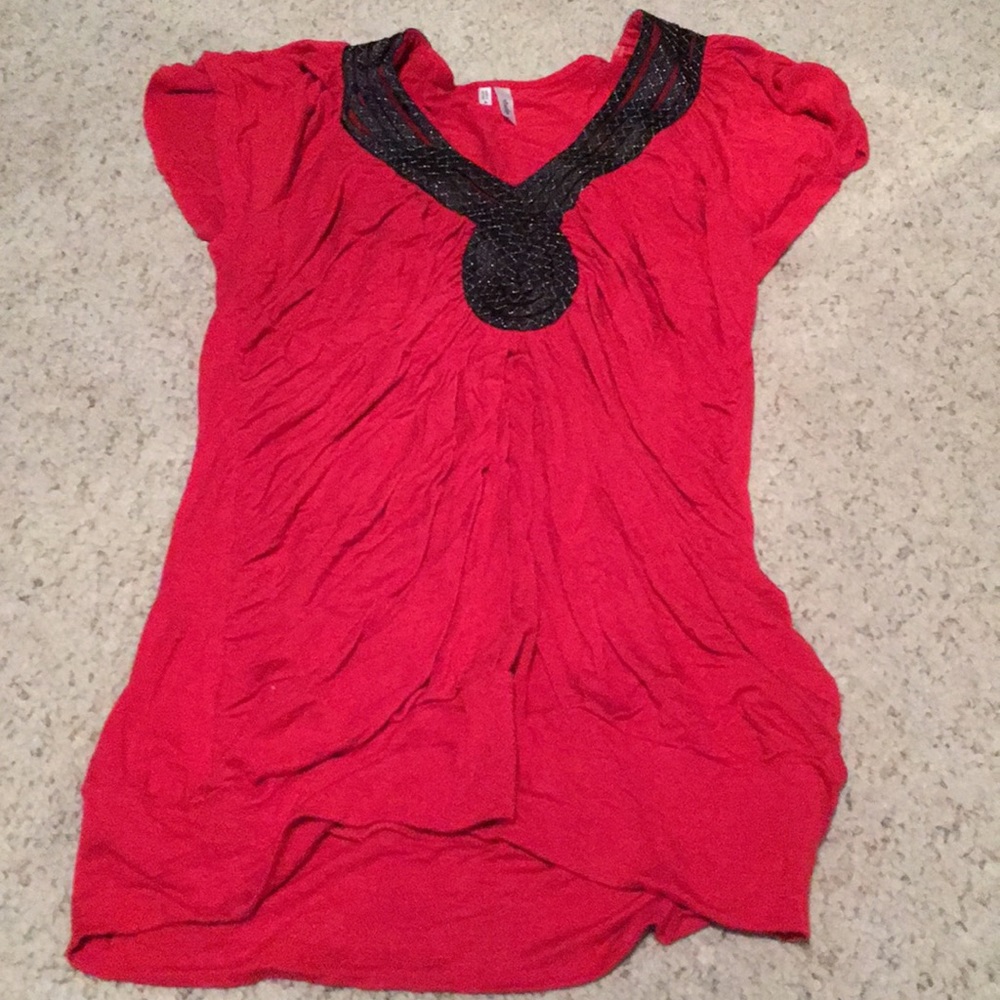 Red small studio y top